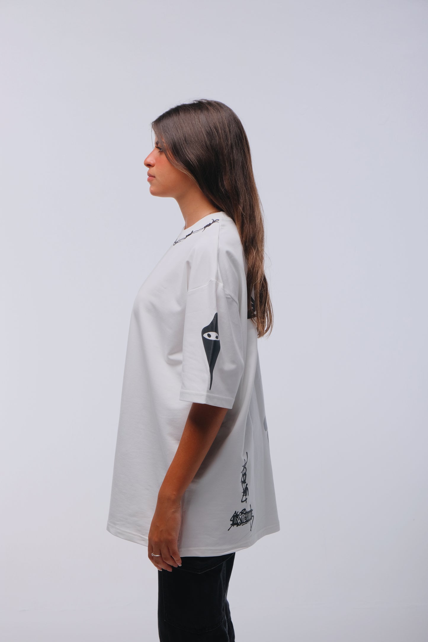 THE WHITE MAYHEM TEE