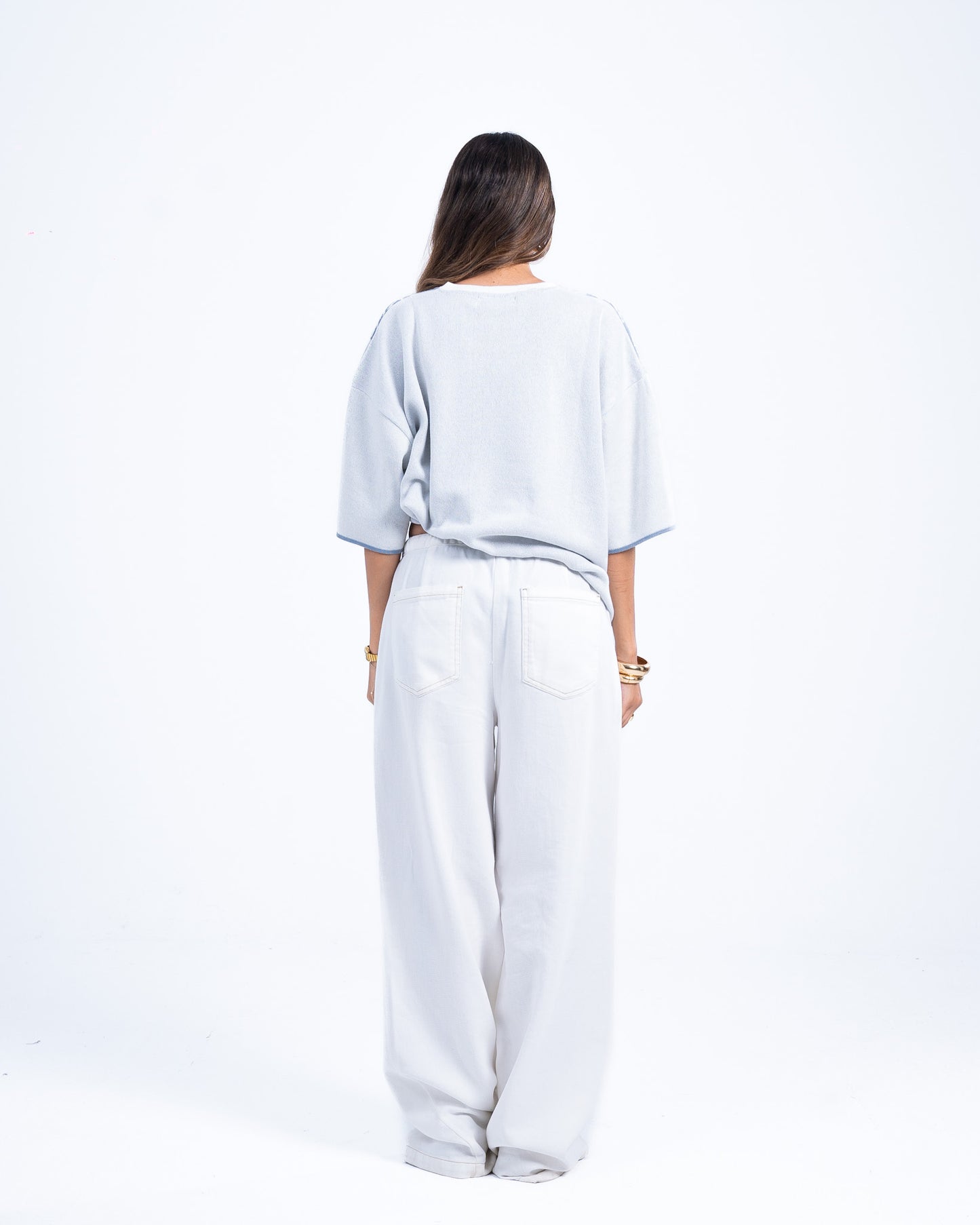 White knitted