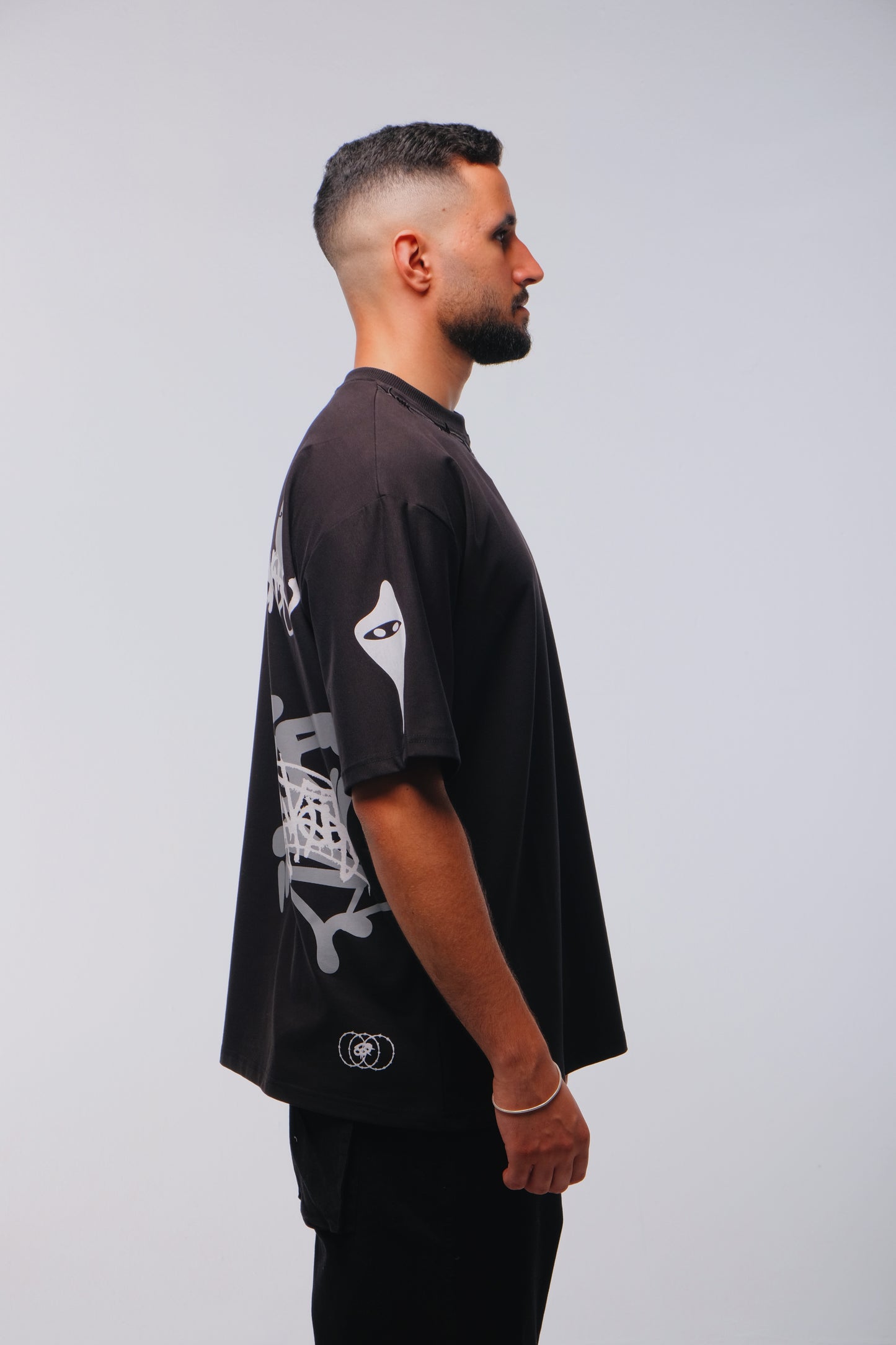 THE BLACK MAYHEM TEE