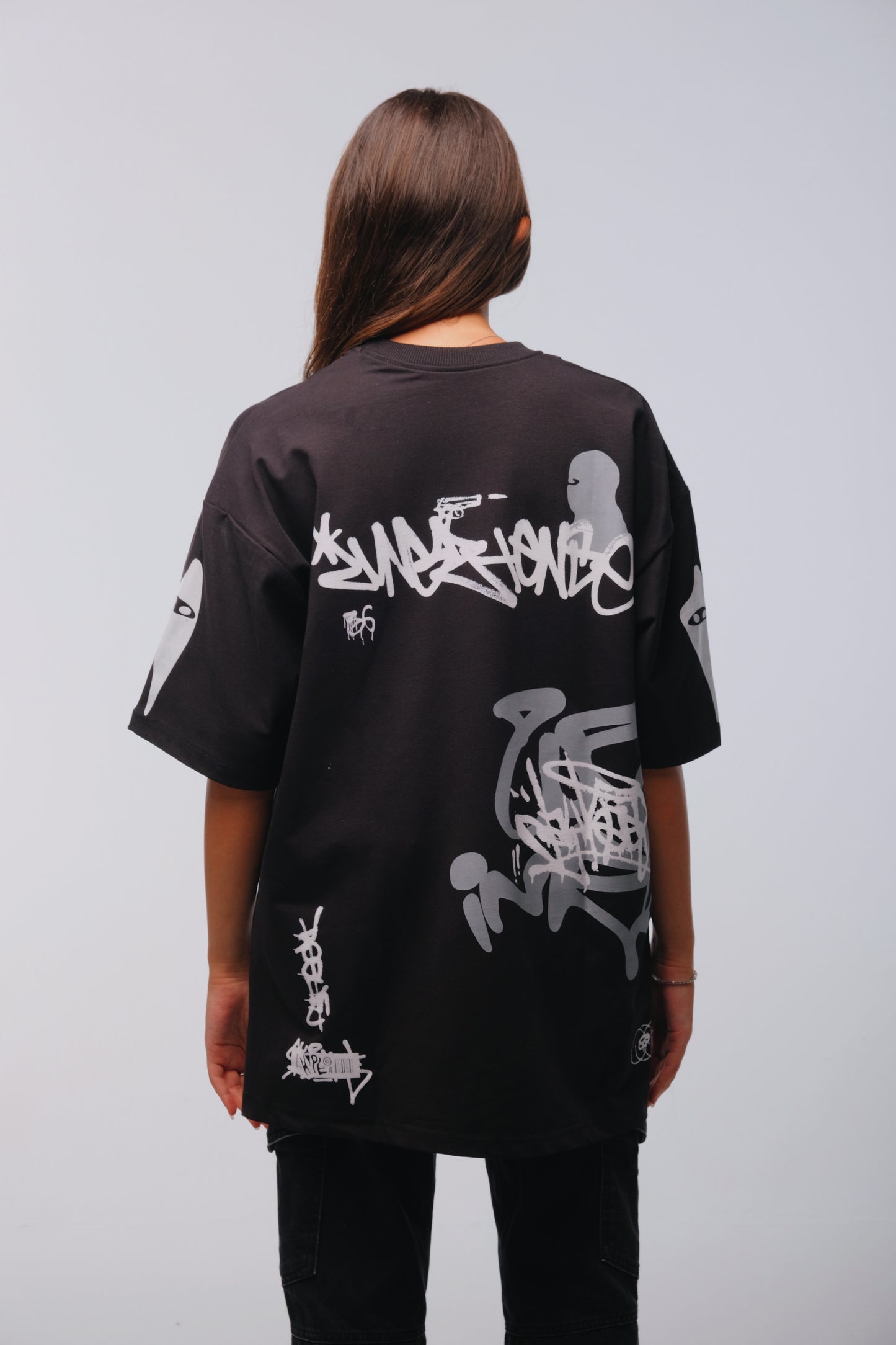 THE BLACK MAYHEM TEE